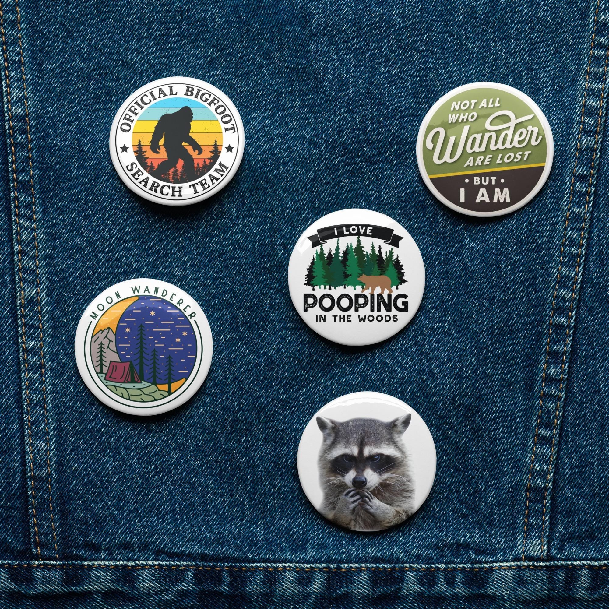 Set of pin buttons